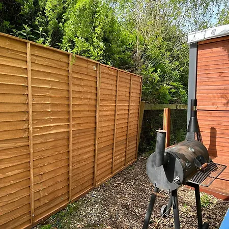 ファームステイ Farm In The Woods *