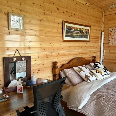 Farm stay Farm In The Woods Slade (Dublin)