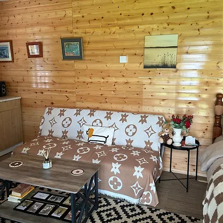 Farm stay Farm In The Woods *