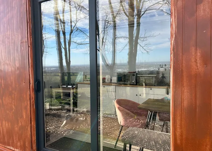 Farm In The Woods 팜스테이 *