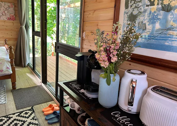 Farm In The Woods Slade (Dublin)